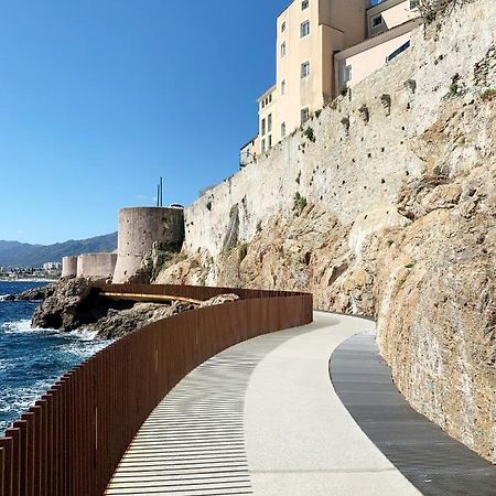 דירות בסטיה Casa A Certosa Au Coeur De La Citadelle מראה חיצוני תמונה