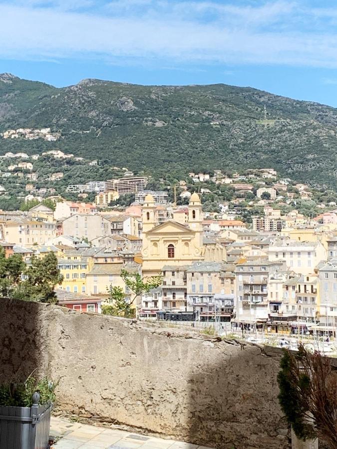 דירות בסטיה Casa A Certosa Au Coeur De La Citadelle מראה חיצוני תמונה