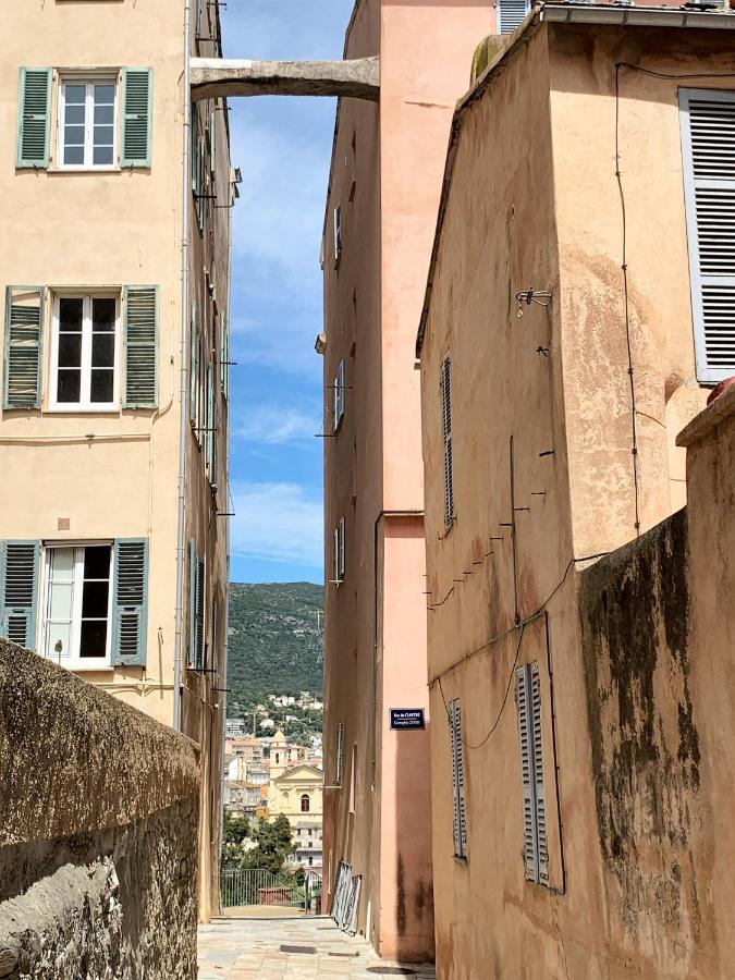דירות בסטיה Casa A Certosa Au Coeur De La Citadelle מראה חיצוני תמונה