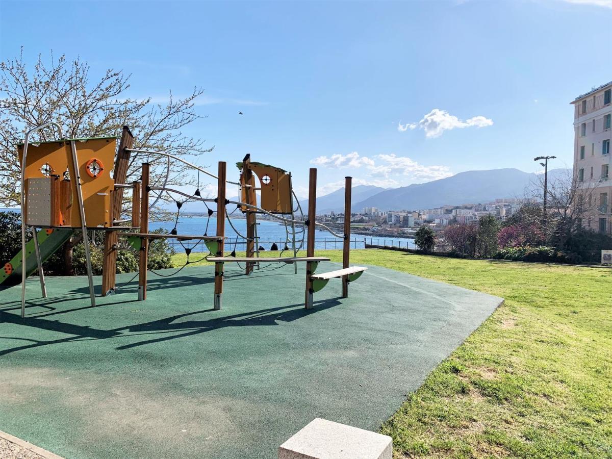 דירות בסטיה Casa A Certosa Au Coeur De La Citadelle מראה חיצוני תמונה